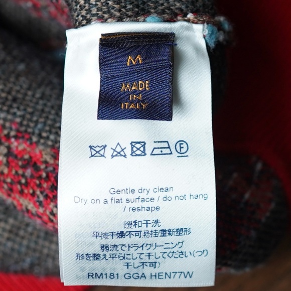 Luis Vuitton sweater - Picture 5 of 6